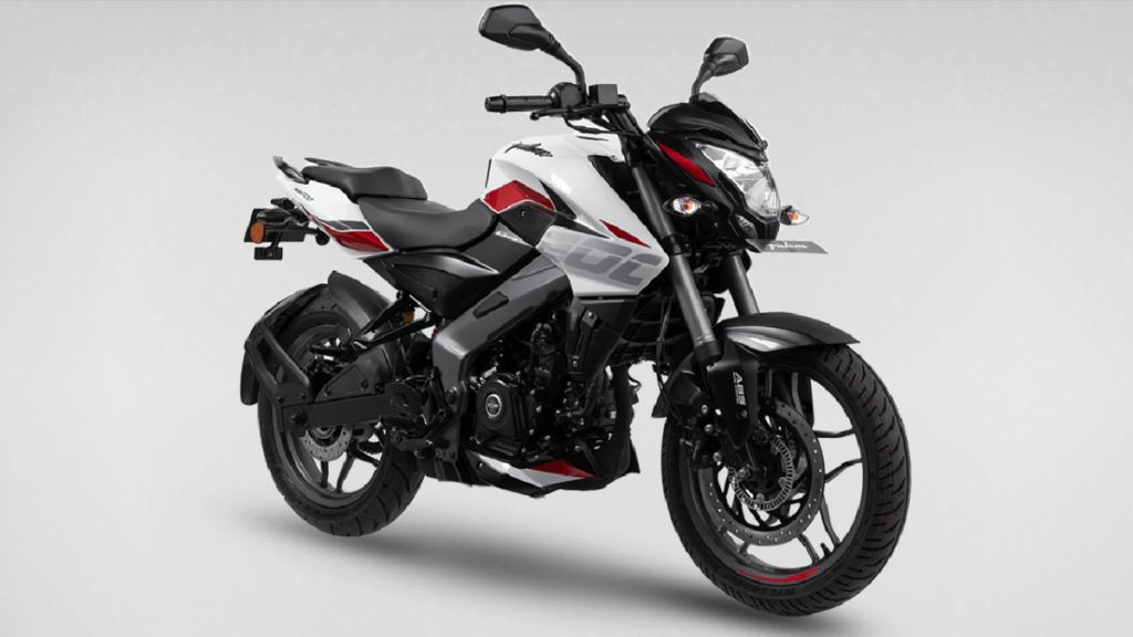 35KM का माइलेज, खूब पसंद आ रही Bajaj Pulsar NS200, कीमत 1.58 लाख 2 35KM का माइलेज, खूब पसंद आ रही Bajaj Pulsar NS200, कीमत 1.58 लाख