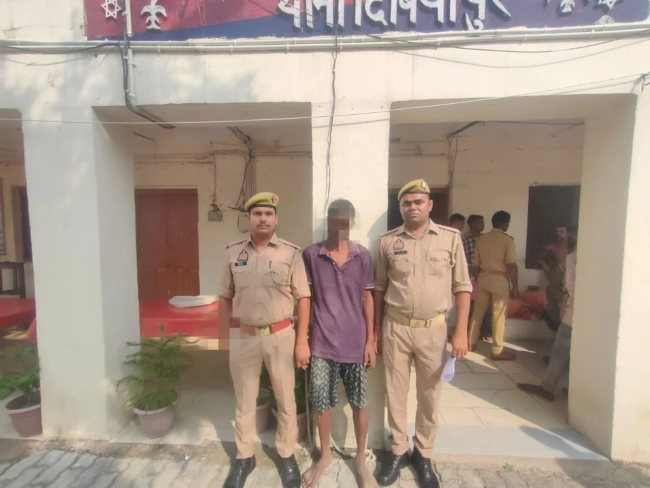 दिबियापुर पुलिस ने पिता की हत्या करने वाले पुत्र को किया गिरफ्तार 4 1003624500
