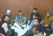 शिवपाल सिंह यादव ने स्वास्थ्य विभाग से रिटायर्ड अशोक उपाध्याय के निधन पर शोक संवेदना व्यक्त की