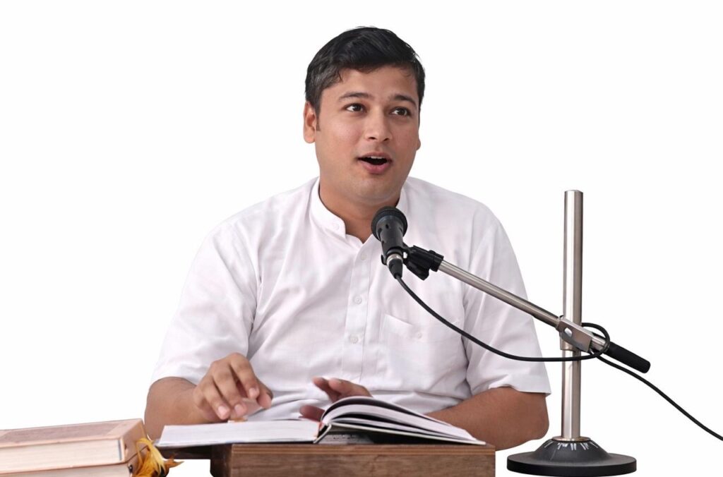 भव्य वेदी प्रतिष्ठा महोत्सव की तैयारियाँ अंतिम चरण में, मंत्रोच्चार से गुंजायमान होगा श्री पार्श्वनाथ दिगंबर जैन मंदिर परिसर 3 39205